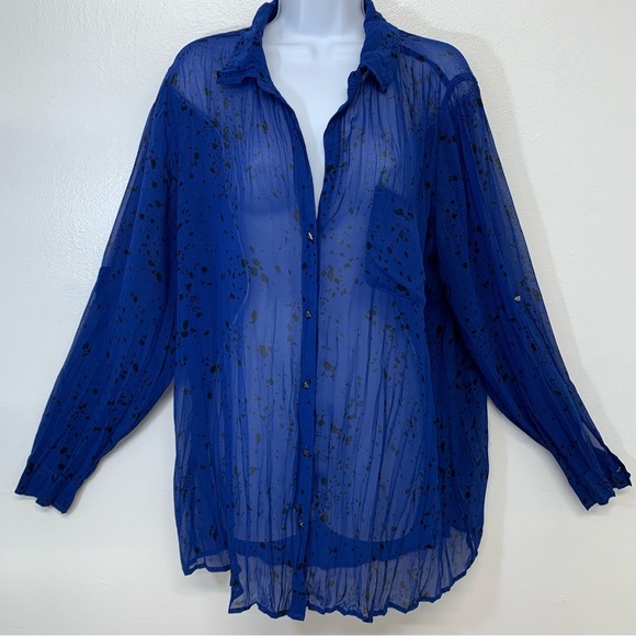 Rock Republic Blouse Woman XL  Button Up Blue Animal Print Semi Sheer Roll Tab - Picture 1 of 9